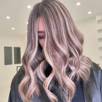 دستیار رنگ و لایت