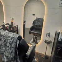صندلی اجاره داده می‌شود.