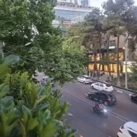 رهن واجاره مغازه 100متری برخیابان پاسداران