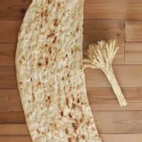 فروشنده خانوم سنگک ازادپز