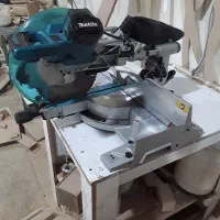 فارسی بر ماکیتا