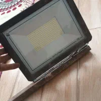 پروژکتور ۵۰ وات