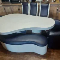 فروش میز و صندلی ۸ نفره شیک و مدرن در حد نو