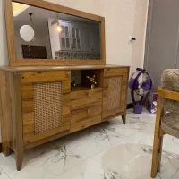 کنسول و آینه