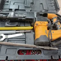 هیلتی چکش تخریب 9 کیلویی در حد نو