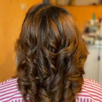 سالن زیبایی آرتمیس|خدمات آرایشگری و زیبایی|لاهیجان, فیاض|دیوار