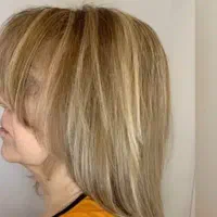 انجام خدمات رنگ و لایت  بوتاکس و کراتین و پروتئین|خدمات آرایشگری و زیبایی|تهران, شهرک صدرا|دیوار