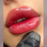 جشنواره تابستانه آرایش دائم وتخفیف ویژه برای 5نفر