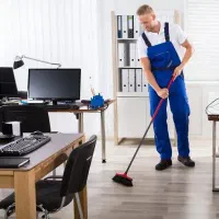 نیرو خدماتی پاره وقت، جوان و زرنگ برای شرکت