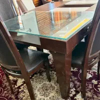 میزغذاخوری ۴ نفره