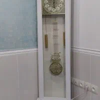 ساعت ایستاده طرح برنز سفید طلایی