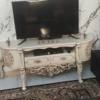 تلویزیون 40اینچ ال ای دی اسمارت همراه میز