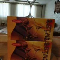 تعدادی ظرف پذیرای کریستال اصل