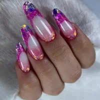 دنبال ناخنکار حرفه ای ببین