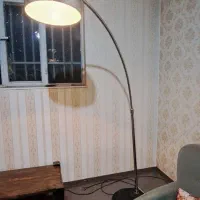 آباژور ایستاده با قابلیت تنظیم|چراغ خواب و آباژور|کرج, فاز ۳ گوهردشت|دیوار