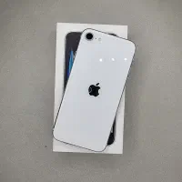 ایفون se2020 با حافظه ۱۲۸ گیگ