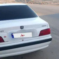 باعرض ادب فروش یکدستگاه خودروپرشیا