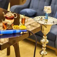 شاگرد زرنگ  برا کافه رویال چهار راه بازرگانی