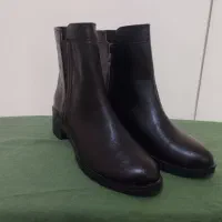 نیم بوت سایز ۳۷|کیف، کفش، کمربند|تهران, نیکنام|دیوار