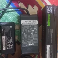 سه عدد شارژر لپ تاپ SONY hp DELL