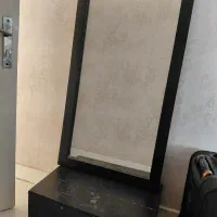 آینه قدی همراه کشو