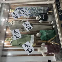 رگال و دکور ویترین و مانکن به فروش می رسد