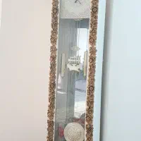 ساعت ایستاده  و بوفه تمیز