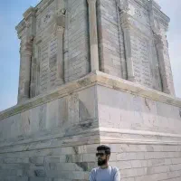 این کد دعوت رو تو بلو بزن 10ملیون بگیرRN6NFQ