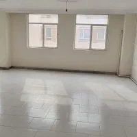 واحد 120متری// طبقه سوم //رو به نما