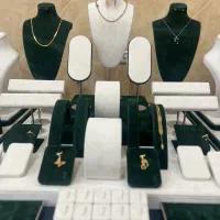 مانکن طلافروشی/ ویترین طلافروشی / استند طلا
