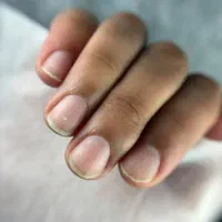 خدمات ناخن و آموزش