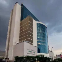 اوپال(سعادت آباد) ،۱۵ متر طبقه پوشاک رهن و اجاره