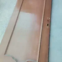 یه عدد درب اتاق کار کرده ولی سالم و قابل استفاده