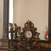 آینه و شمعدان