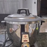 پلو پز در حد نو