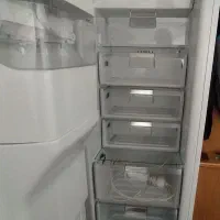 یخچال فریزر هیمالیا در حد نو و کم کار