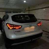 فروش نیسان قشقایی ۲۰۲۵