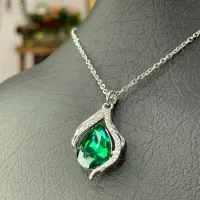 فروش انواع  دستبند  پلاک  بدلیجات  دکوری