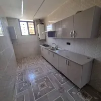 دوخوابه ۸۵متری بازسازی شده ۷سال ساخت