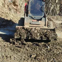 اجاره مینی بیل وبابکت و خاور حیدری|خدمات حمل و نقل|سنندج, |دیوار