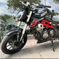 موتور بنلی۳۰۰