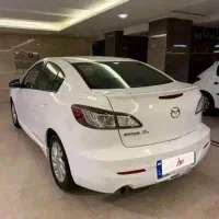 دو دستگاه مزدا استثنایی