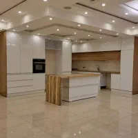 ۱۷۰ متر ۳ خواب، تک واحدی اعیان نشین و خوش‌نقشه