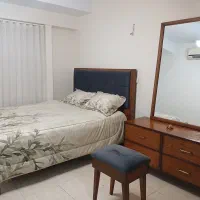 تخت خواب دو نفره نو با دراور و آینه