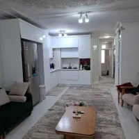 واحد آپارتمان 80 متری/ فول بازسازی / گل طبقات