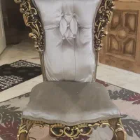 میز غذا خوری ۶نفره با ۴تا صندلی ورق طلا