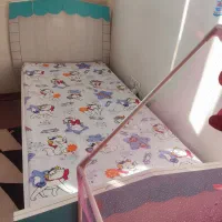 سرویس خواب کودک عالی|تخت و سرویس خواب|شاهین‌شهر, شهرک گلدیس|دیوار