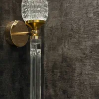 یک جفت دیوارکوب طلایی