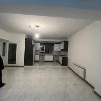 واحد ۱۳۰ متر غرق نور و آفتاب سران حکیم/شهرک خرازی|اجارهٔ آپارتمان|تهران, دریاچه شهدای خلیج فارس|دیوار