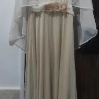 تعدادی لباس مجلسی و مانتو و...